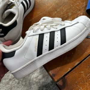Adidas superstar